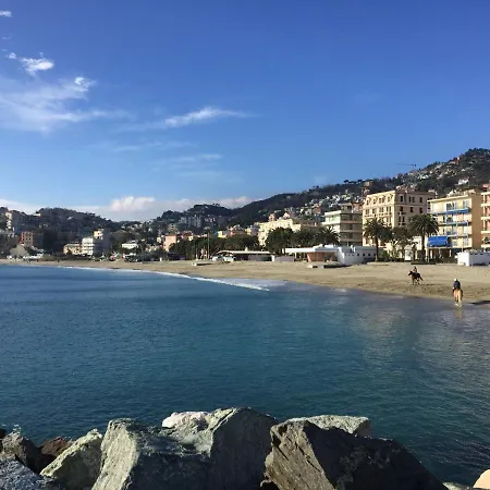 Appartement Il Mare In Piazza à Albisola Superiore Extérieur photo